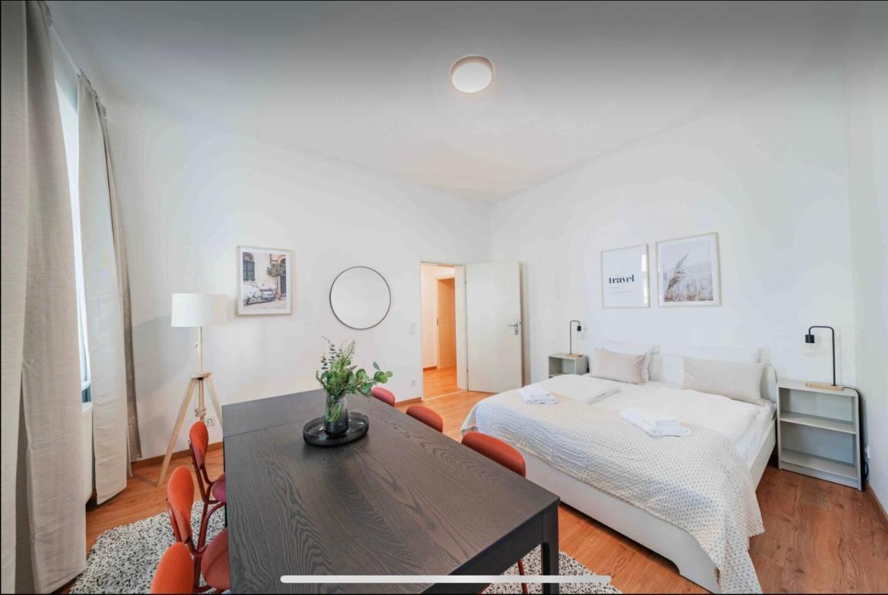 וינה Apartments Next To Schoenbrunn מראה חיצוני תמונה